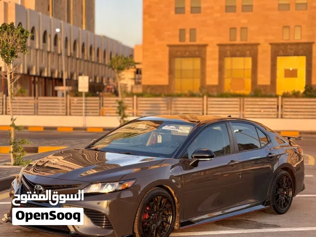 تويوتا كامري TRD 2023 اسمنتي