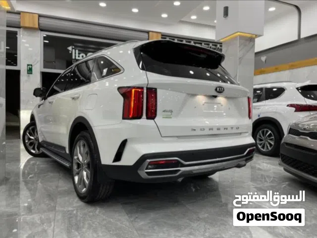 2021 كيا سورينتو Standard