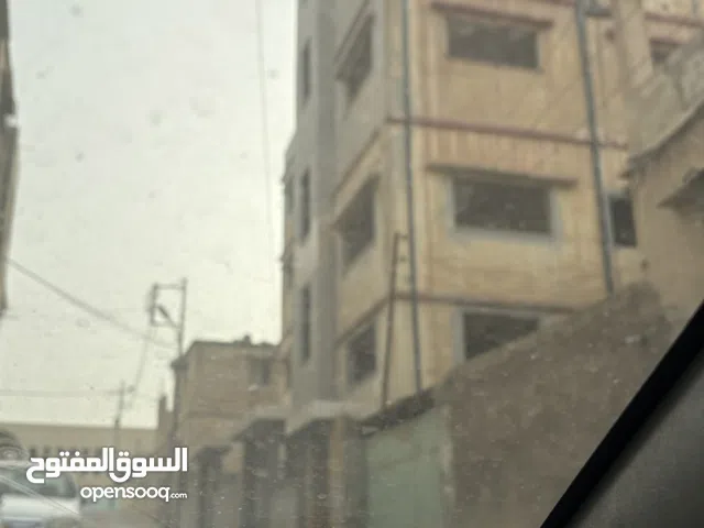  Building for Sale in Zarqa Hay Ramzi