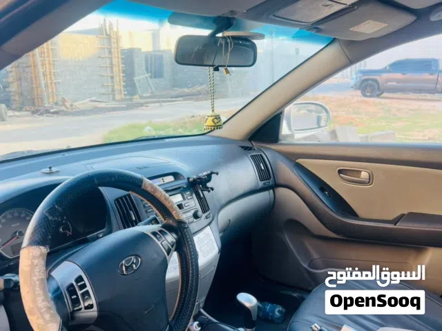 2008 هيونداي افانتي Limited