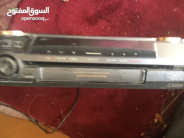 جهاز تشغيل فيديو حق الاشرطه الكبيرة القديمه شغال نظيف من شركة سوني عرطه عشرو الف