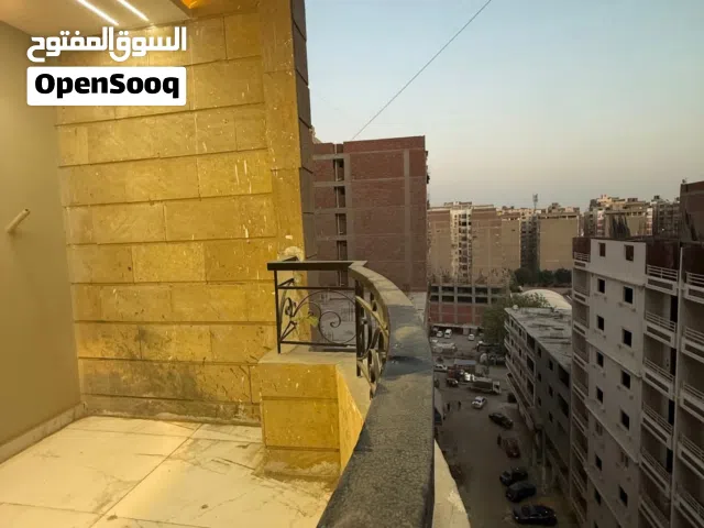 160 m2 3 Bedrooms Apartments for Sale in Giza Haram