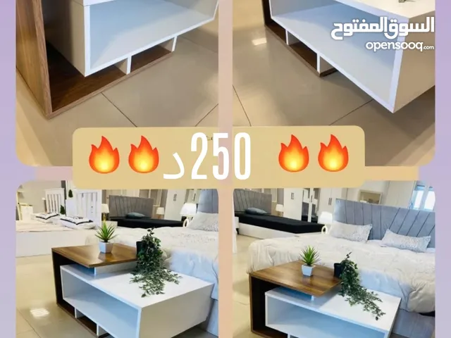 طاولات ضيافة