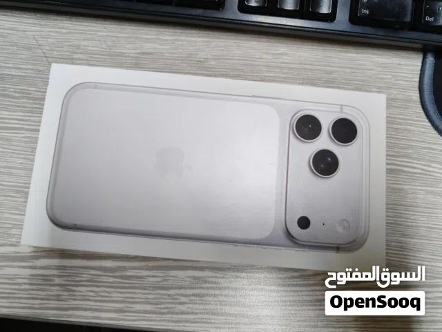 Apple iPhone 17 Pro Max 512 GB in Al Riyadh