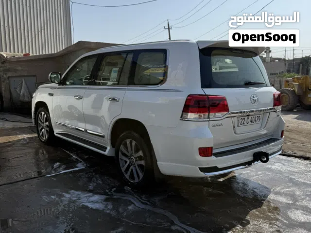 لاندكروزر 2017