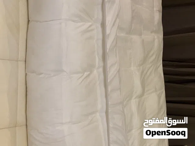 حشوة طبيه نضيفه مترين في مترين ب عشر