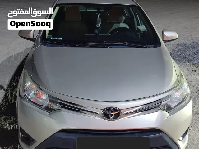 2017 Toyota Yaris E