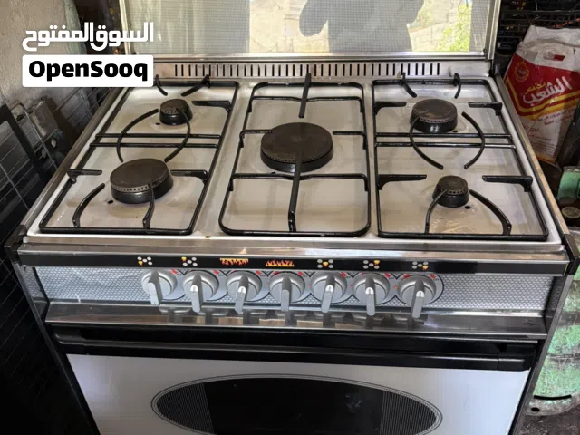 بوتغازات يونيفيرسال