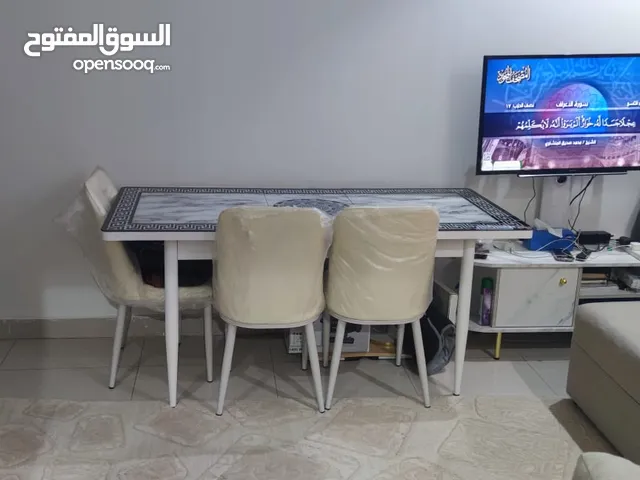 شقه مفروشه فرش كامل غرفه صاله +مطبخ +حمام لمده شهرين من 1/7الي 30/8
