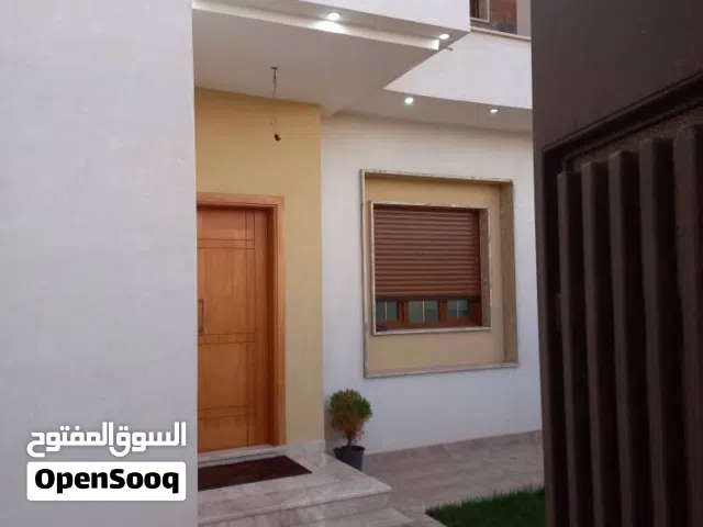 فيلا للبيع في خله الفرجان بسعر كزيوني