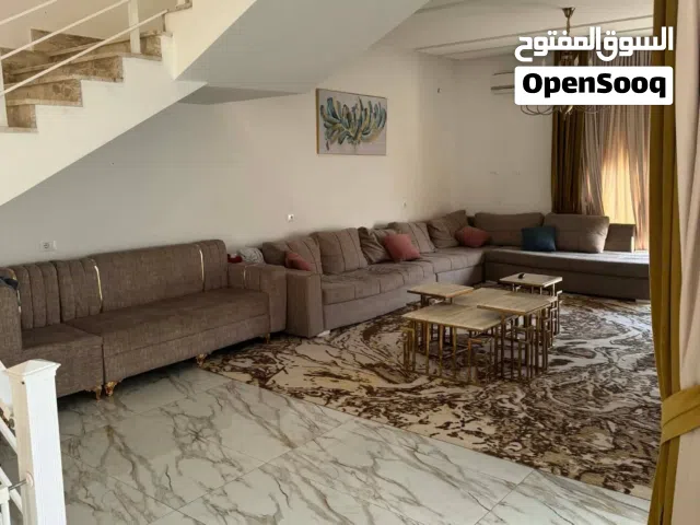 200 m2 5 Bedrooms Villa for Rent in Tripoli Al-Serraj