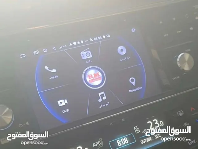 شاشة تويوتا افالون من 2018 الي 2013 شركة رود ماستر لم تجد كبر هذة الشاشة الي في رود ماستر الحجم....