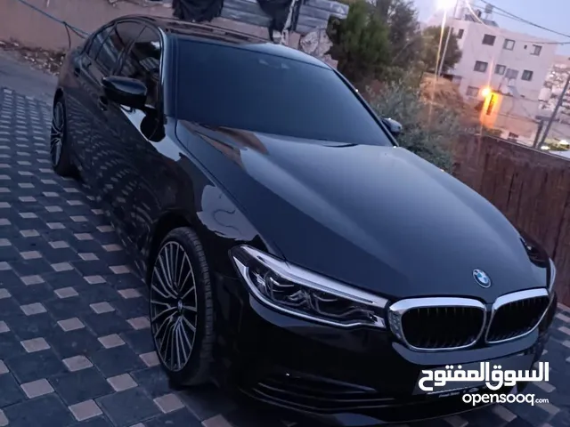 فل بنزين BMW 530i sport line 2020