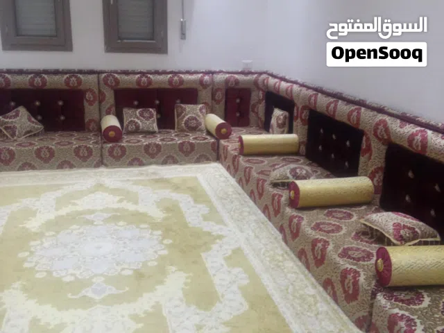 جلسه للبيع ارتفاع 25 كاتفة وشبه جديده