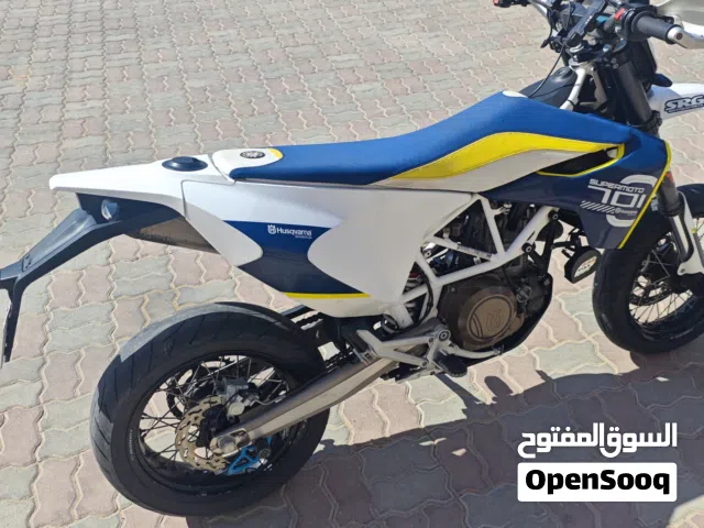 2016 KTM 690 DUKE