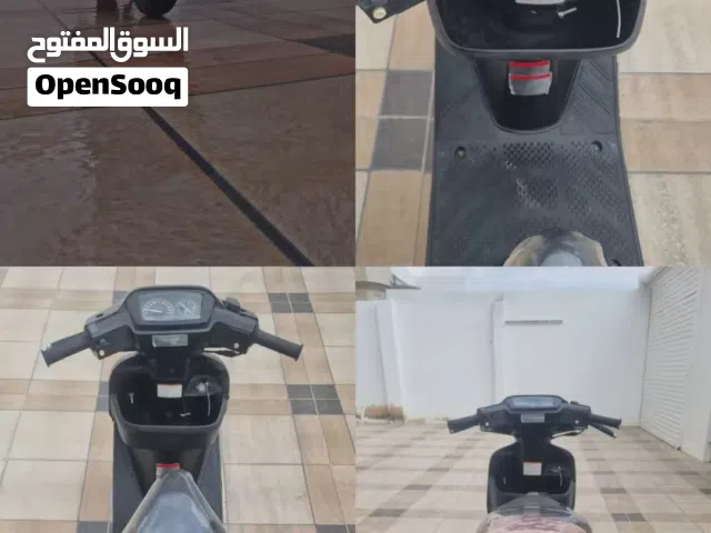 2018 Suzuki Addresa
