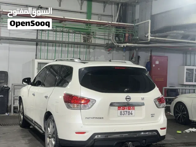 2015 نيسان باثفايندر SV