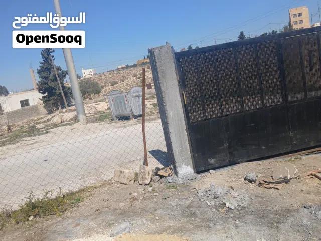 90 m2 4 Bedrooms Townhouse for Sale in Madaba Thiban