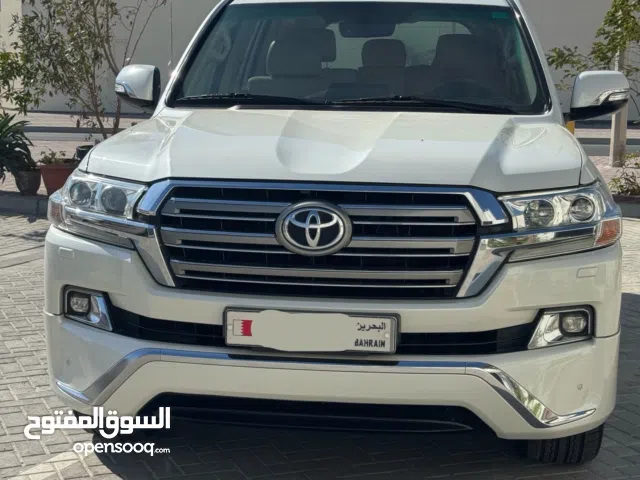 Used Toyota Land Cruiser in Southern Governorate