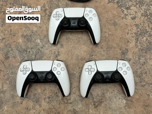 يدين ps5 اصليات للبيع
