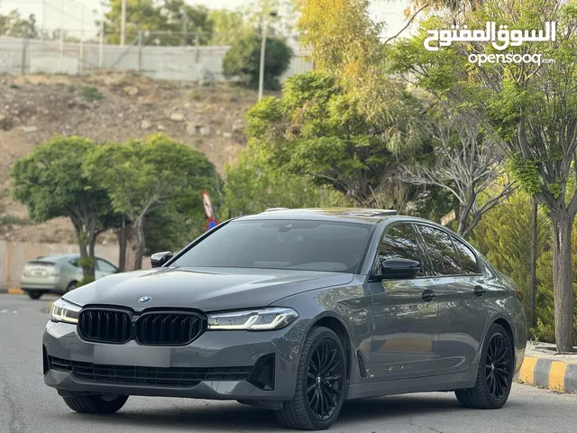 Bmw 530e 2021 للبيع العاجل بسعر ممتاز