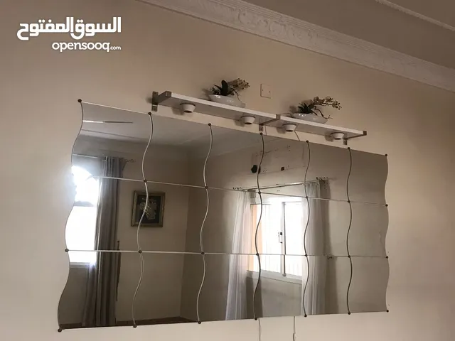 للبيع منتظر زجاجية