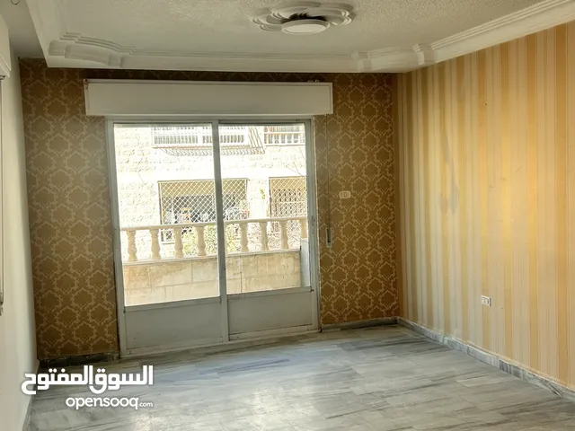 120 m2 3 Bedrooms Apartments for Rent in Amman Medina Street