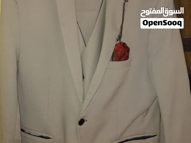 بدلة رسمية رجالية