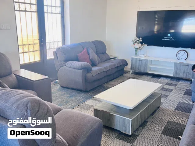 طقم كورنر الدب حالة جديده