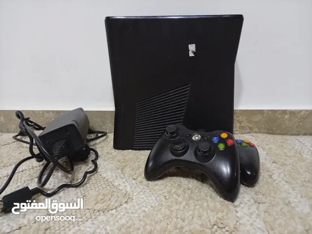 XBOX 360مستعمل لمدة شهرين