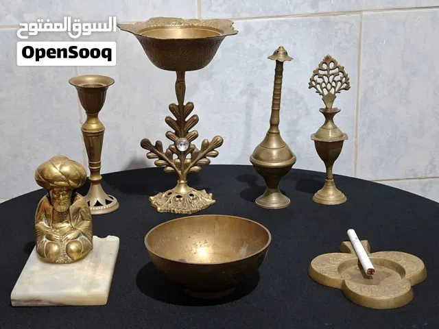مجموعة نحاس قديم بسعر مميز