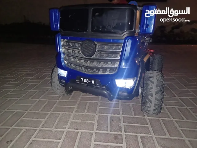 4 wheel truck good condition