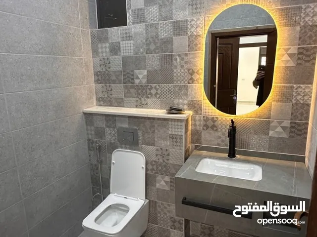 165 m2 3 Bedrooms Apartments for Rent in Irbid Irbid Mall