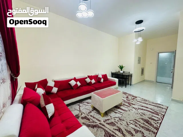 SH / غرفتين وصالة مفروشة للايجار الشهري - عجمان - النعيمية /2/ - قريب من شارع الكويت - تكييف مركزي