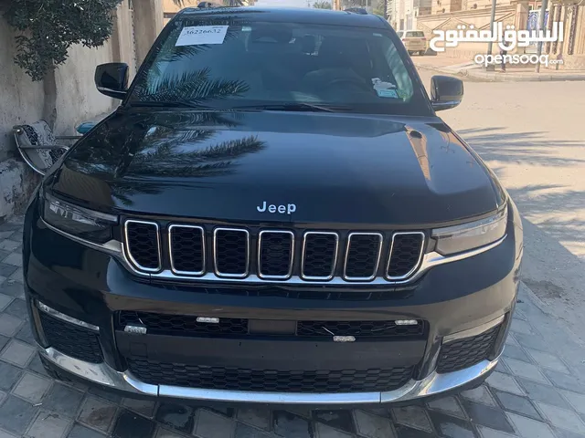 Jeep Grand Cherokee Laredo in Dhi Qar