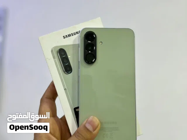 سامسونج كلاكسي a56 للبيع اخو جديد كامل ملحقات