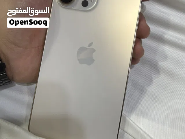 عرطه ايفون 13 برو ماكس ذاكره 256 جيجا رسمي نظيف ولا مبدل قطعه سعر 440 دولار فقط