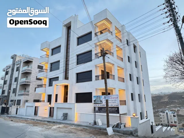 طابق اخير مع روف دوبلكس للبيع في حي المنصور الجبيهه بإطلالة رائعه