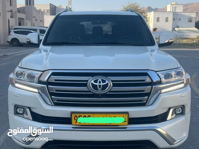 Android Auto Used Toyota in Al Dakhiliya