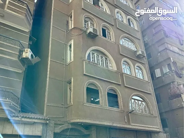 240 m2 4 Bedrooms Townhouse for Sale in Cairo Hadayek al-Kobba