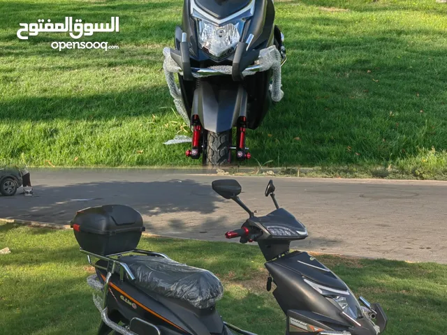 Electric scooter 2025