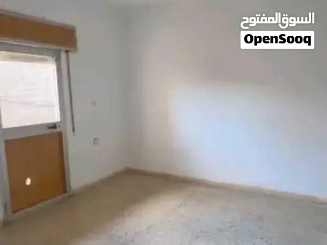 120 m2 3 Bedrooms Apartments for Rent in Benghazi Beirut street