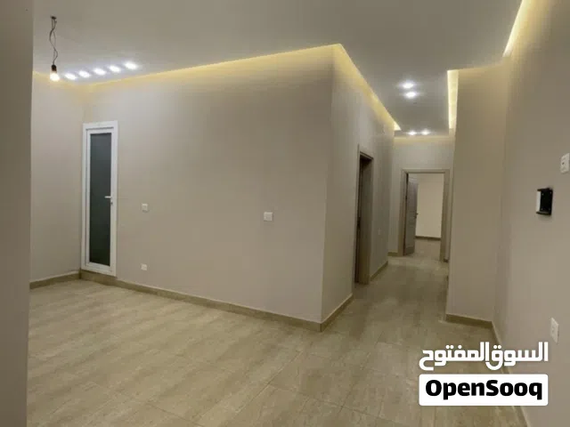 165 m2 3 Bedrooms Apartments for Sale in Tripoli Al-Serraj
