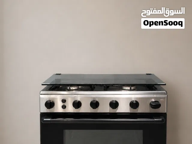 ثلاجة و فرن مستعملين للبيع