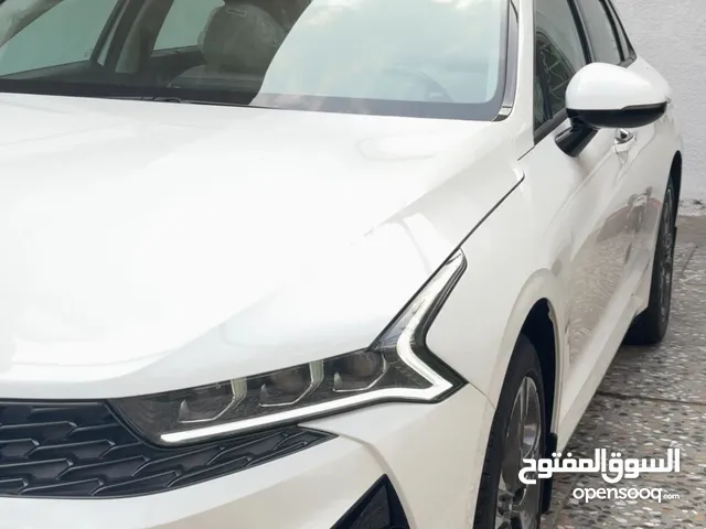 للبيع فقط كيا k5 موديل 2023 خليجية فئة ex فول مواصفات 1/1 رقم بغداد بأسمي