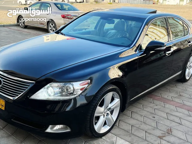 Used Lexus LS in Muscat