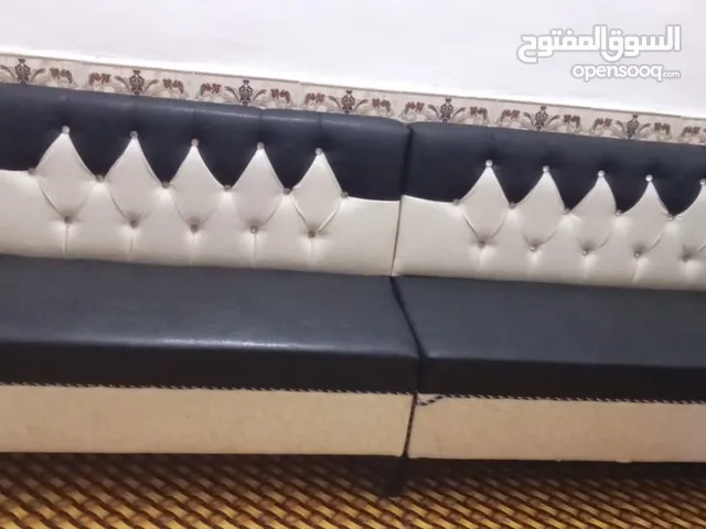 سلام عليكم قنفات عدد 2 نضيفات جداً 100 ما مستخدمات هواي
