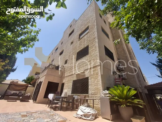 عمارة سكنية للبيع في ام السماق بمساحة بناء 1600م وبمساحة ارض 907م