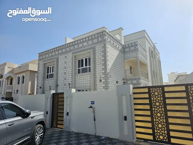 340 m2 More than 6 bedrooms Villa for Sale in Muscat Al Mawaleh