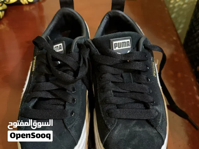 Puma sneakers